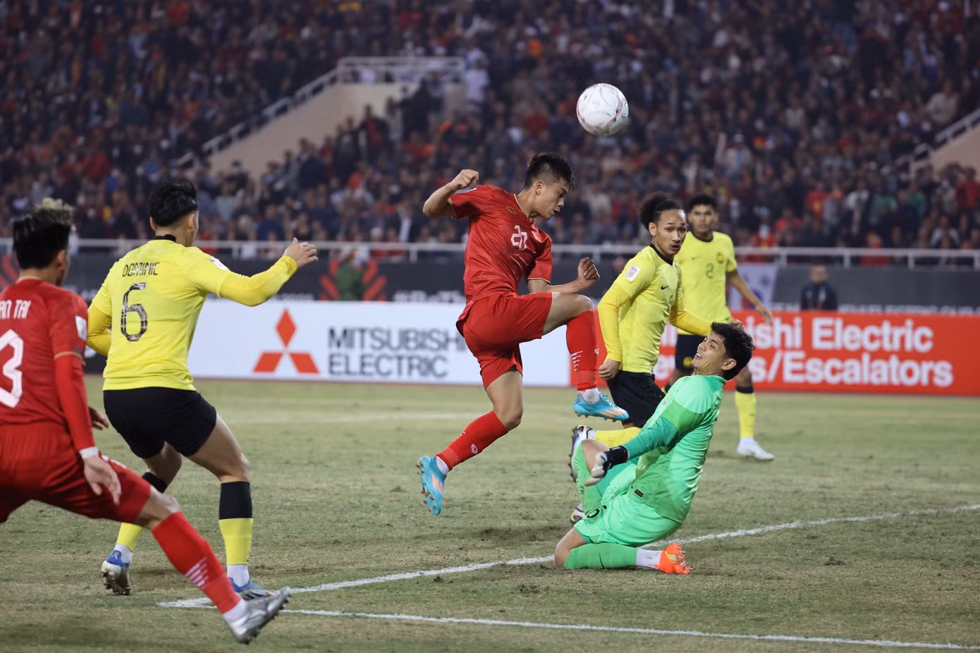 AFF Cup 2022: Hạ Malaysia 3-0, đội tuyển Việt Nam khẳng định sức mạnh ảnh 44