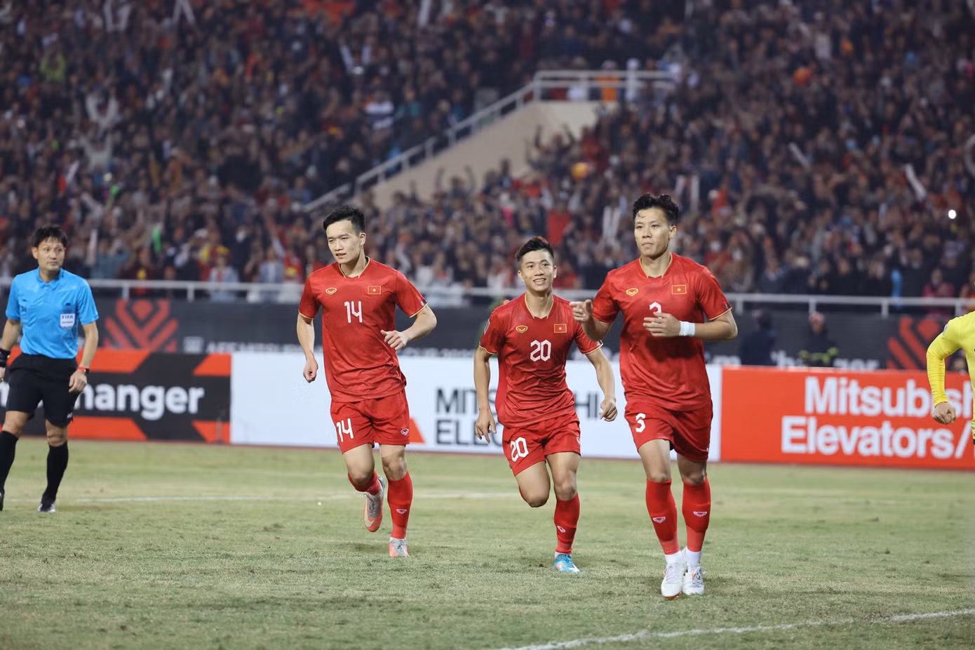 AFF Cup 2022: Hạ Malaysia 3-0, đội tuyển Việt Nam khẳng định sức mạnh ảnh 47