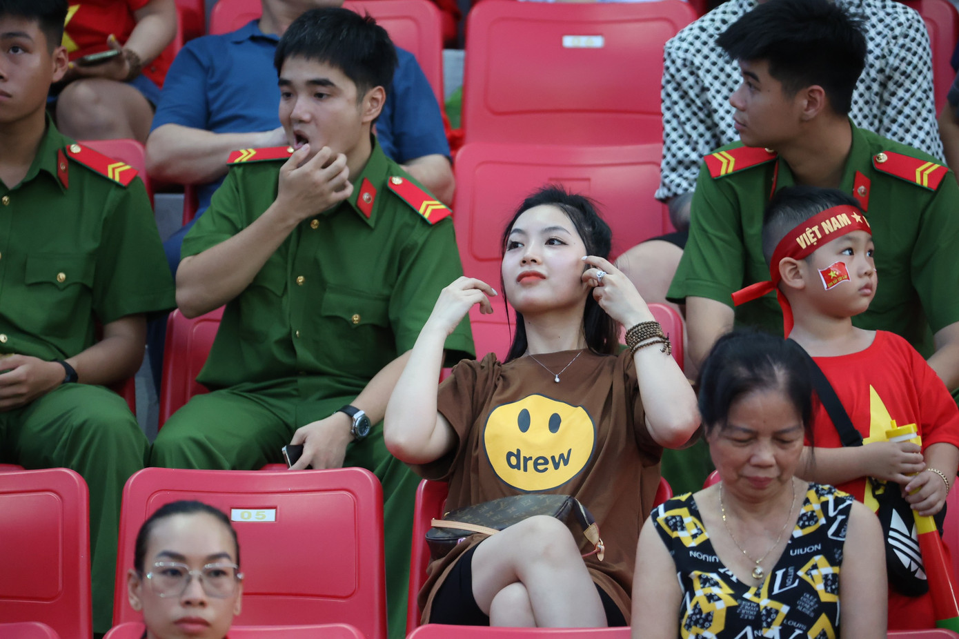 Vượt qua Hồng Kông (Trung Quốc) 1-0, ĐTVN có chiến thắng đầu tiên cùng HLV Troussier ảnh 13