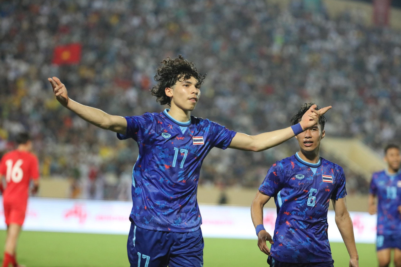 U23 Thái Lan lên ngôi đầu bảng B sau trận 'hủy diệt' U23 Singapore ảnh 17