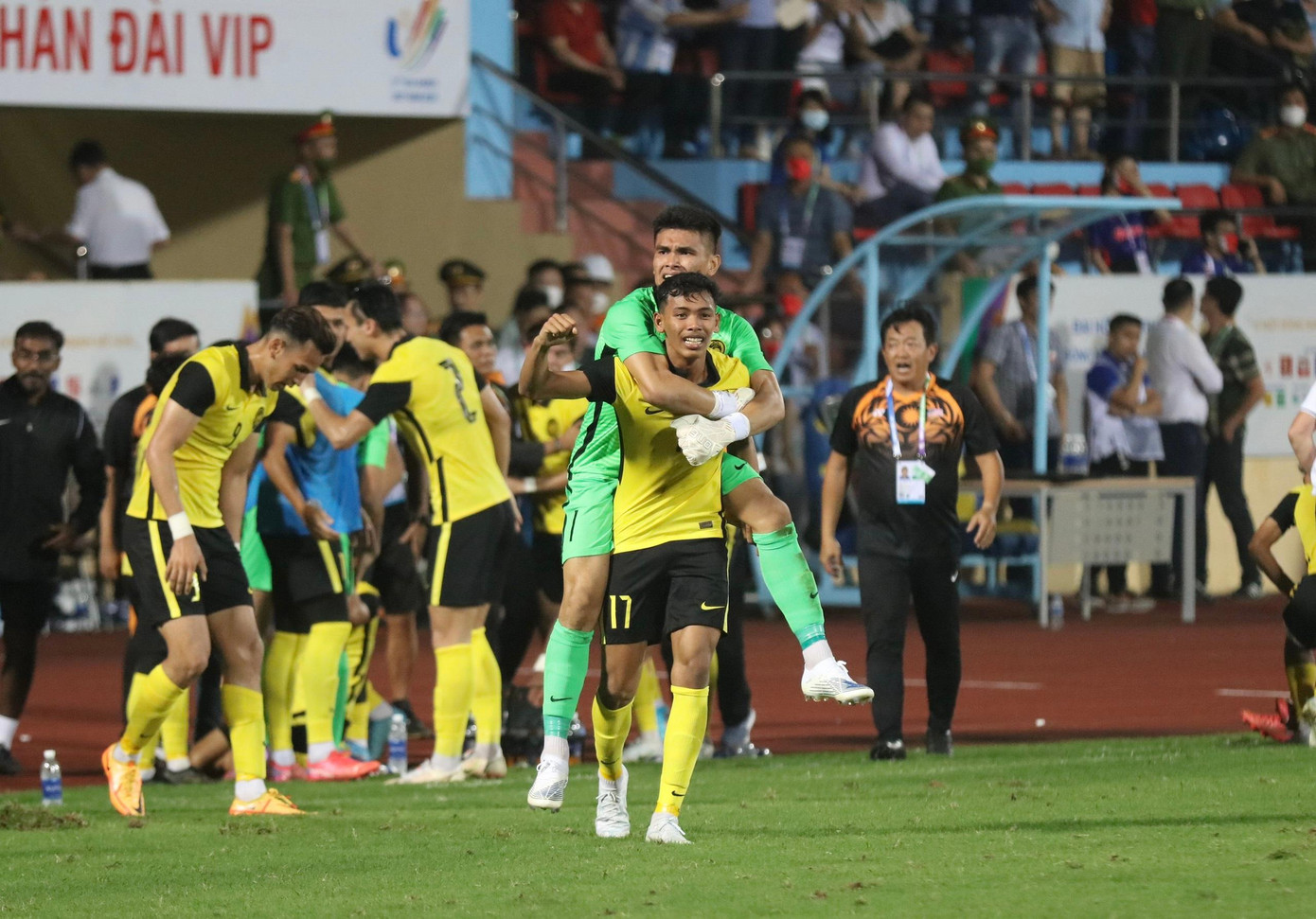 Ngược dòng, U23 Malaysia đánh bại U23 Thái Lan 2-1 ảnh 24