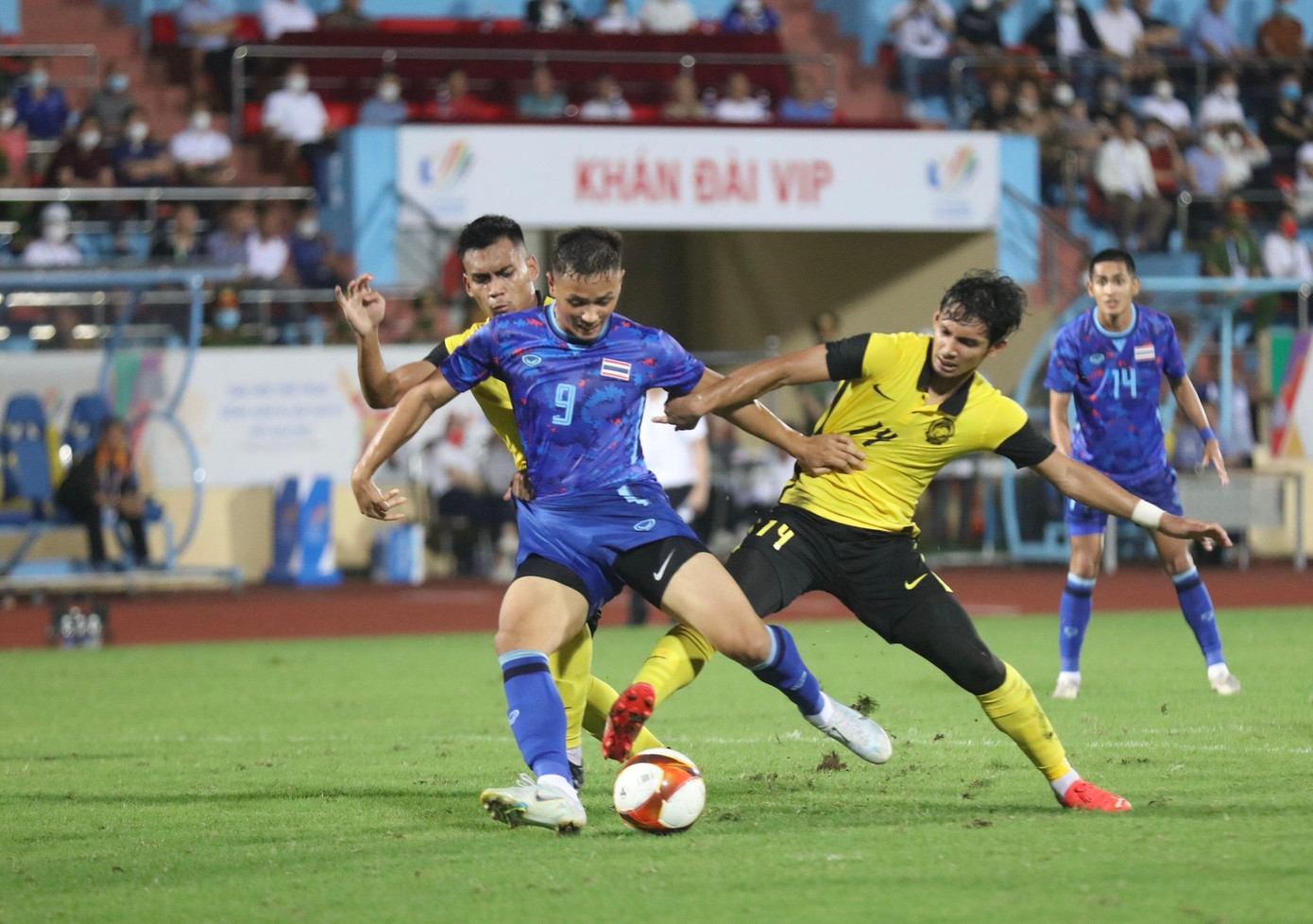 Ngược dòng, U23 Malaysia đánh bại U23 Thái Lan 2-1 ảnh 14