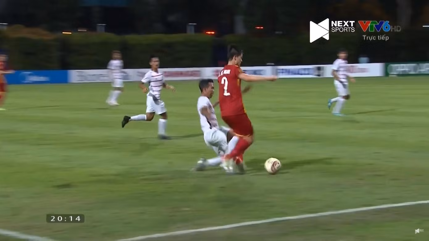 Việt Nam vs Campuchia 4-0: Thắng đậm nhưng chưa đủ ảnh 25
