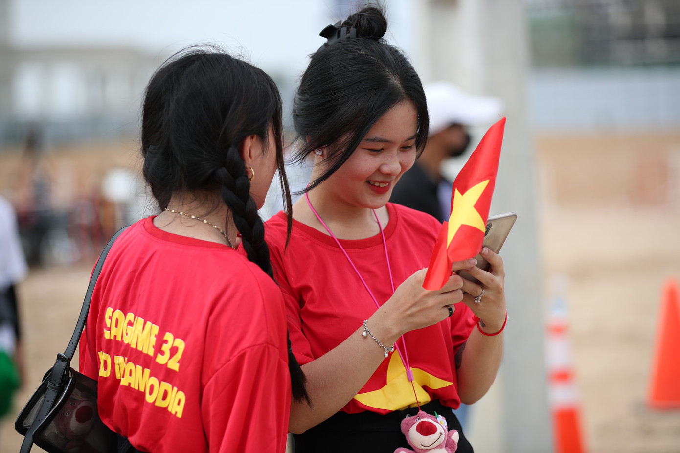 SEA Games 32: U22 Việt Nam tạm dẫn đầu bảng B sau chiến thắng 3-1 trước U22 Singapore ảnh 12