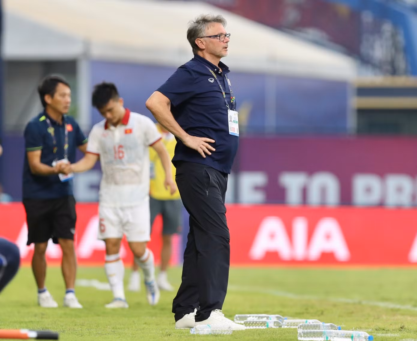 SEA Games 32: U22 Việt Nam tạm dẫn đầu bảng B sau chiến thắng 3-1 trước U22 Singapore ảnh 45