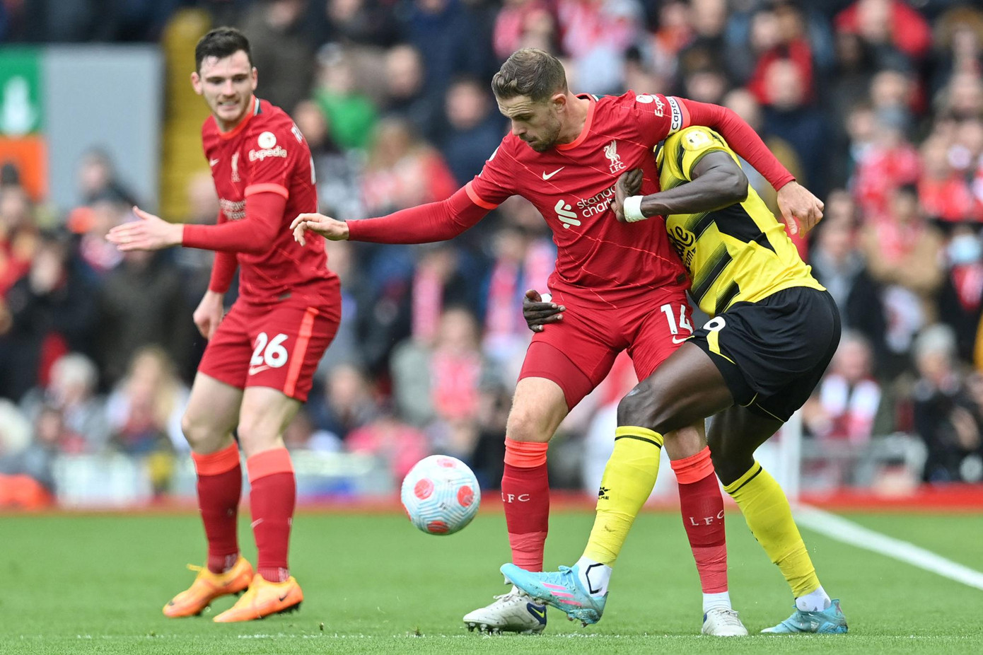 Đánh bại Watford, Liverpool tạm chiếm ngôi đầu bảng ảnh 10