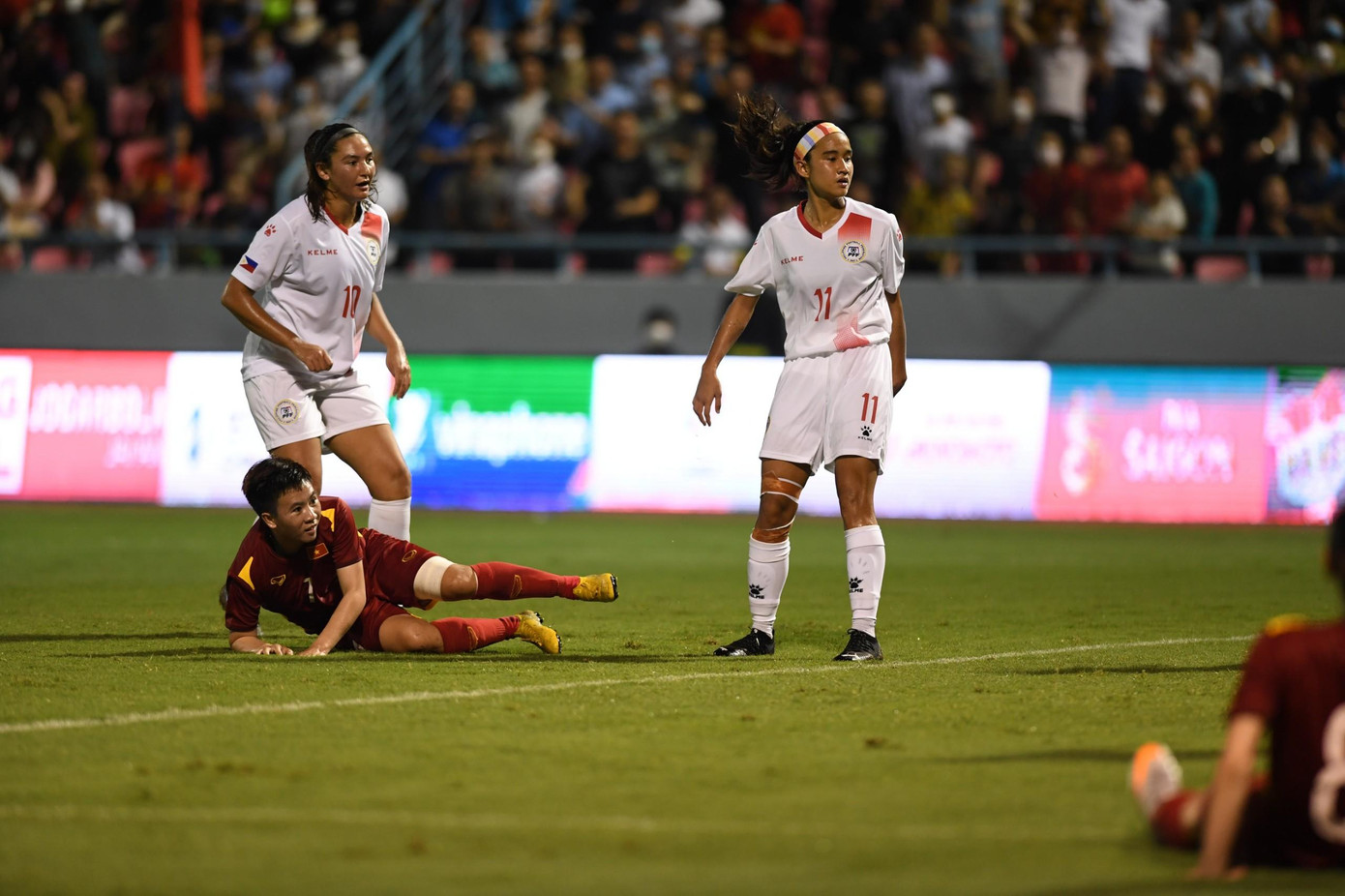 Đội tuyển nữ Việt Nam ngược dòng đánh bại Philippines 2-1 ảnh 7 Đội tuyển nữ Việt Nam ngược dòng đánh bại Philippines 2-1 ảnh 7