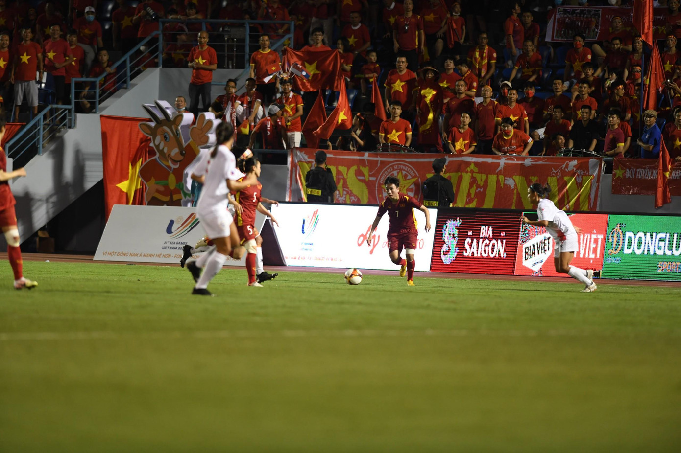 Đội tuyển nữ Việt Nam ngược dòng đánh bại Philippines 2-1 ảnh 6 Đội tuyển nữ Việt Nam ngược dòng đánh bại Philippines 2-1 ảnh 6