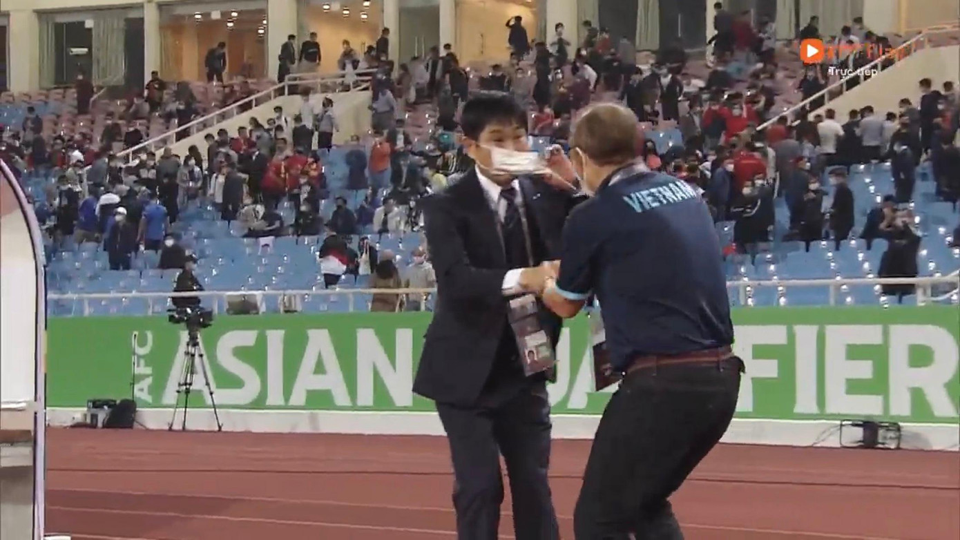 Việt Nam vs Nhật Bản 0-1: Đội tuyển Việt Nam chưa thể có điểm ảnh 65