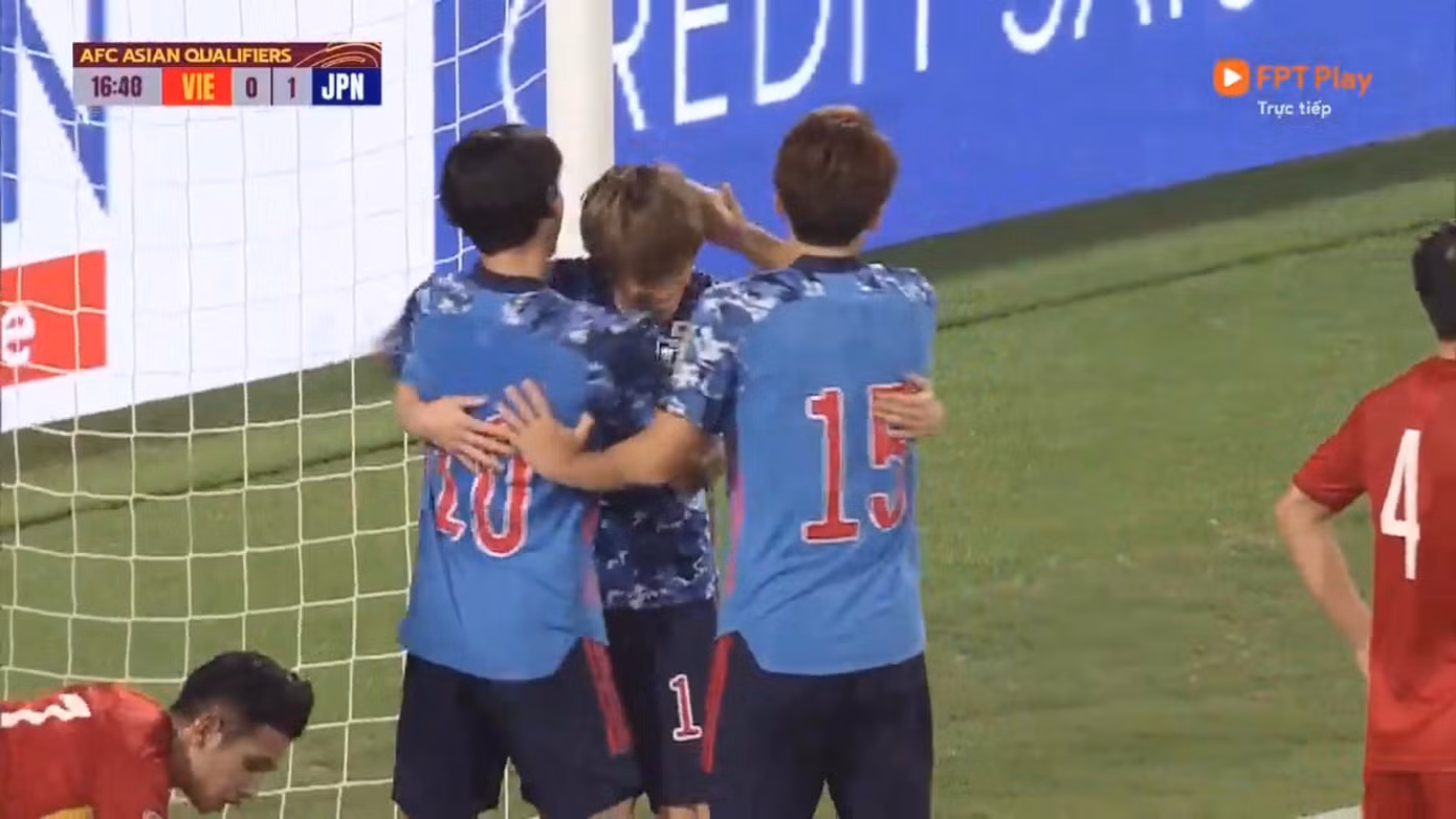 Việt Nam vs Nhật Bản 0-1: Đội tuyển Việt Nam chưa thể có điểm ảnh 53