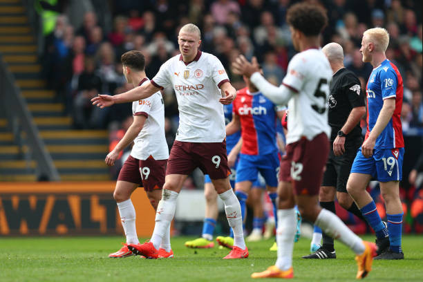 Man City ngược dòng thắng đẹp Crystal Palace, chiếm ngôi nhì bảng ảnh 20