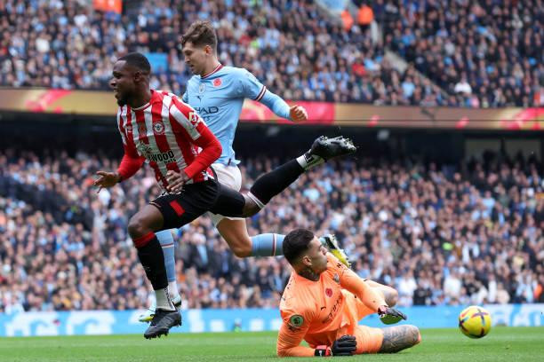 Động đất ở Etihad, Brentford quật ngã Man City 2-1 ảnh 4