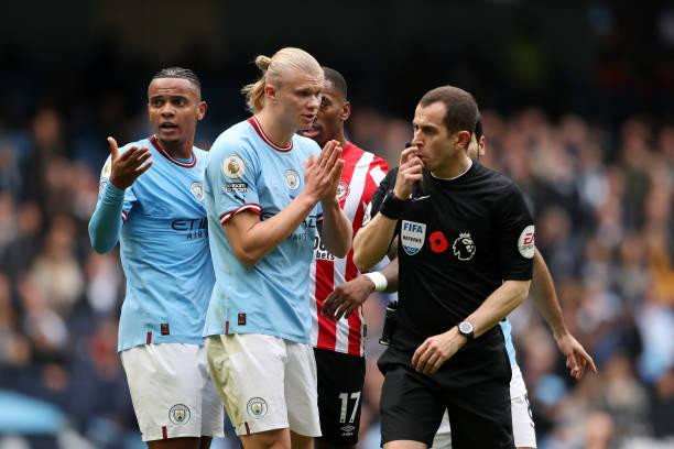 Động đất ở Etihad, Brentford quật ngã Man City 2-1 ảnh 9