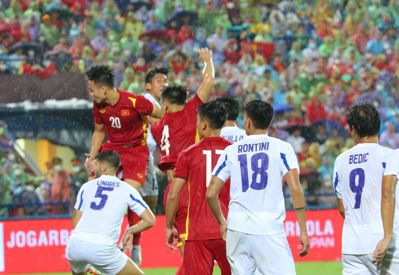 U23 Việt Nam chưa thể lấy ngôi đầu bảng sau trận hoà U23 Philippines ảnh 34