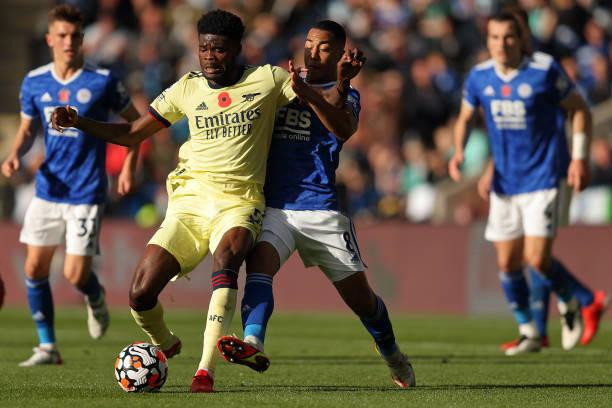 Leicester City vs Arsenal 0-2: Pháo thủ nối dài mạch thắng, tạm vươn lên tốp 5 ảnh 20