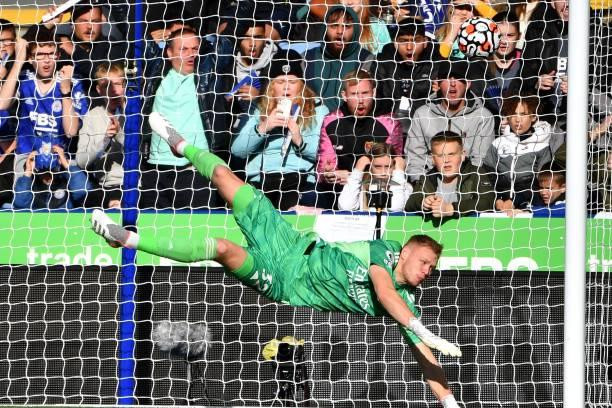 Leicester City vs Arsenal 0-2: Pháo thủ nối dài mạch thắng, tạm vươn lên tốp 5 ảnh 18