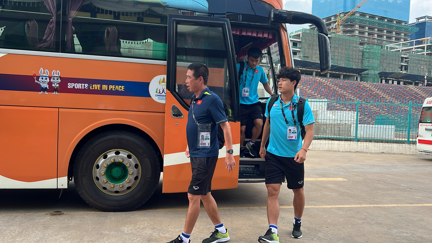 Thủng lưới phút bù giờ, U22 Việt Nam bại trận trước 10 cầu thủ U22 Indonesia ảnh 8