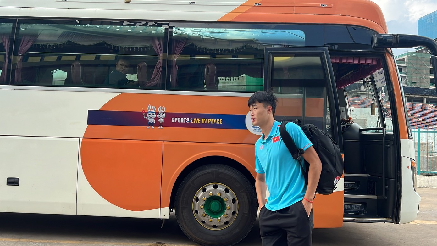 Thủng lưới phút bù giờ, U22 Việt Nam bại trận trước 10 cầu thủ U22 Indonesia ảnh 10