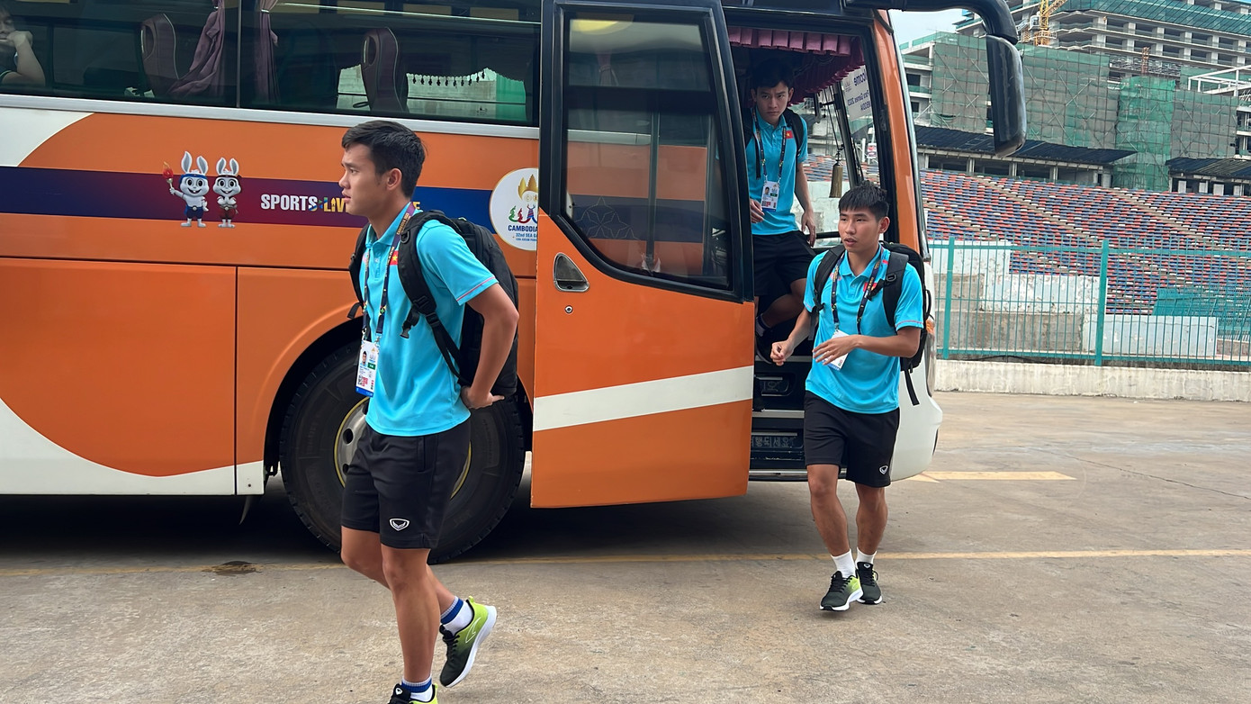 Thủng lưới phút bù giờ, U22 Việt Nam bại trận trước 10 cầu thủ U22 Indonesia ảnh 14