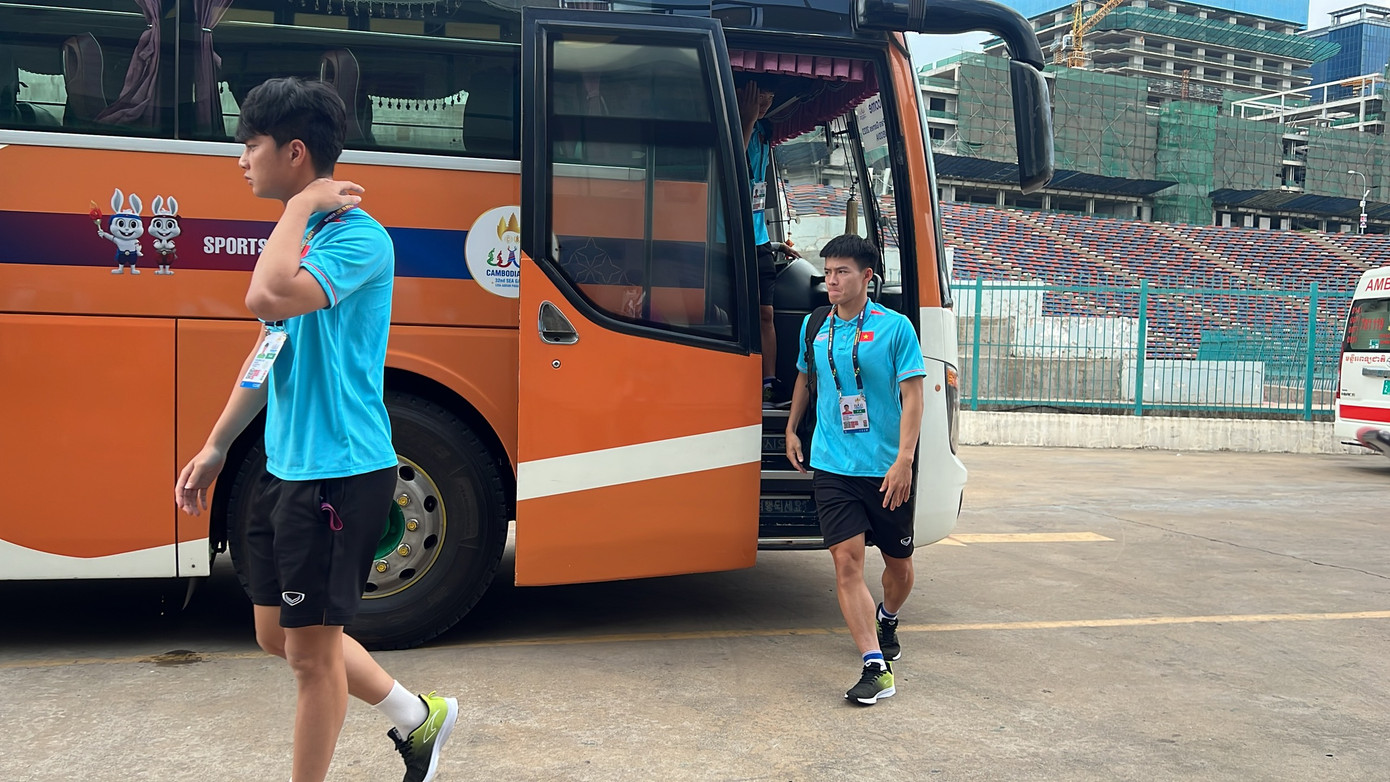 Thủng lưới phút bù giờ, U22 Việt Nam bại trận trước 10 cầu thủ U22 Indonesia ảnh 12