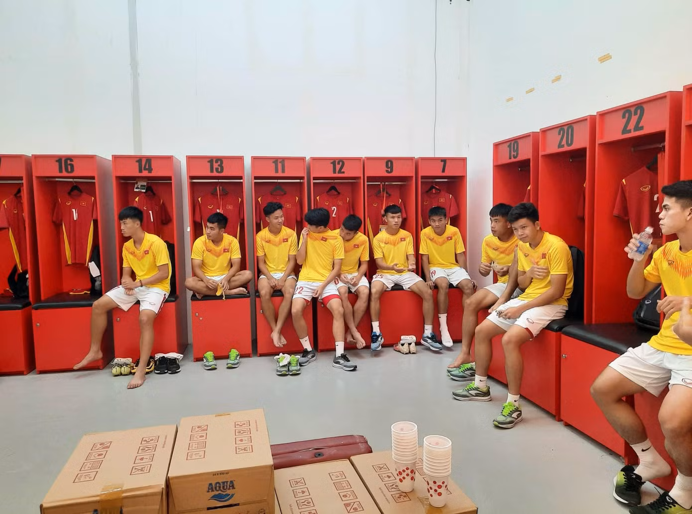 U19 Việt Nam dắt tay U19 Thái Lan vào bán kết sau trận hoà 1-1 ảnh 2 U19 Việt Nam dắt tay U19 Thái Lan vào bán kết sau trận hoà 1-1 ảnh 2