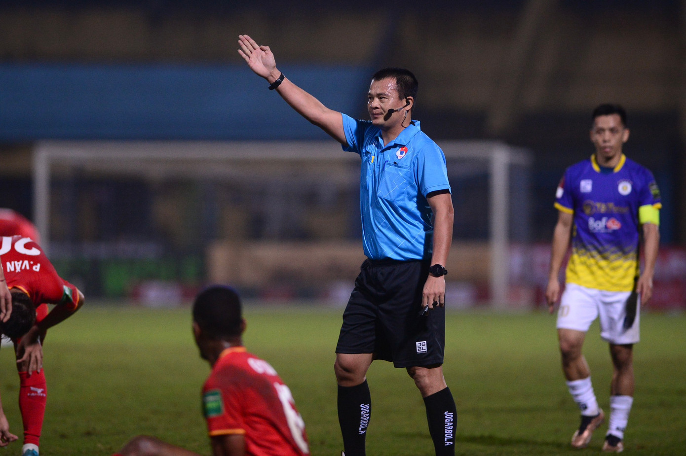 Văn Quyết lập cú đúp, Hà Nội FC hạ đẹp CAHN trận cầu tâm điểm vòng 2 V-League ảnh 14 Văn Quyết lập cú đúp, Hà Nội FC hạ đẹp CAHN trận cầu tâm điểm vòng 2 V-League ảnh 14