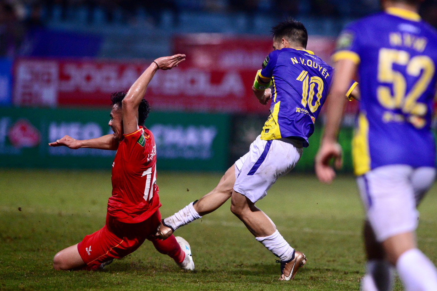 Văn Quyết lập cú đúp, Hà Nội FC hạ đẹp CAHN trận cầu tâm điểm vòng 2 V-League ảnh 25 Văn Quyết lập cú đúp, Hà Nội FC hạ đẹp CAHN trận cầu tâm điểm vòng 2 V-League ảnh 25