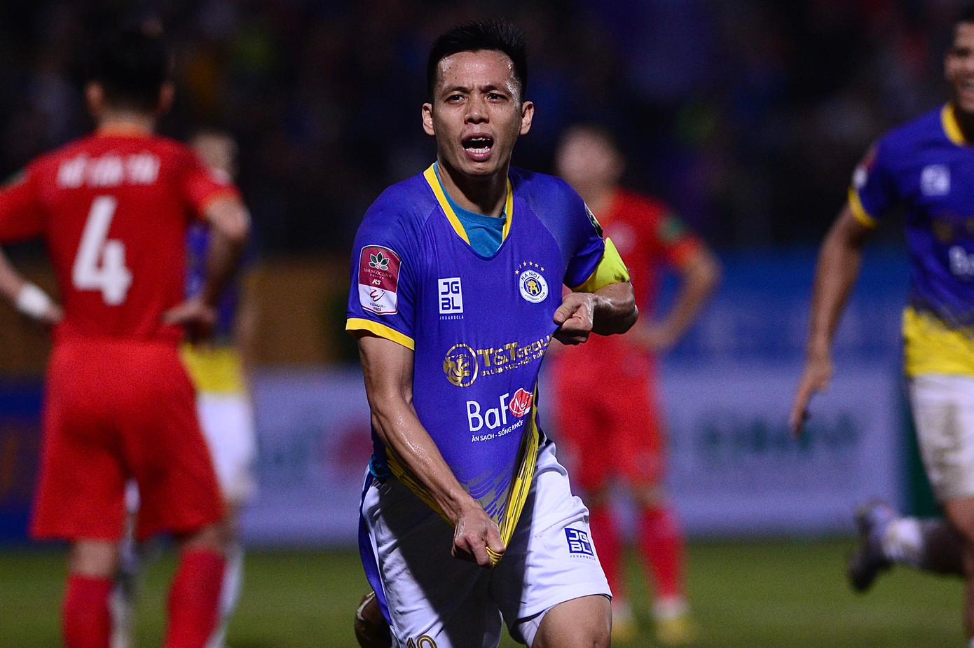 Văn Quyết lập cú đúp, Hà Nội FC hạ đẹp CAHN trận cầu tâm điểm vòng 2 V-League ảnh 21 Văn Quyết lập cú đúp, Hà Nội FC hạ đẹp CAHN trận cầu tâm điểm vòng 2 V-League ảnh 21