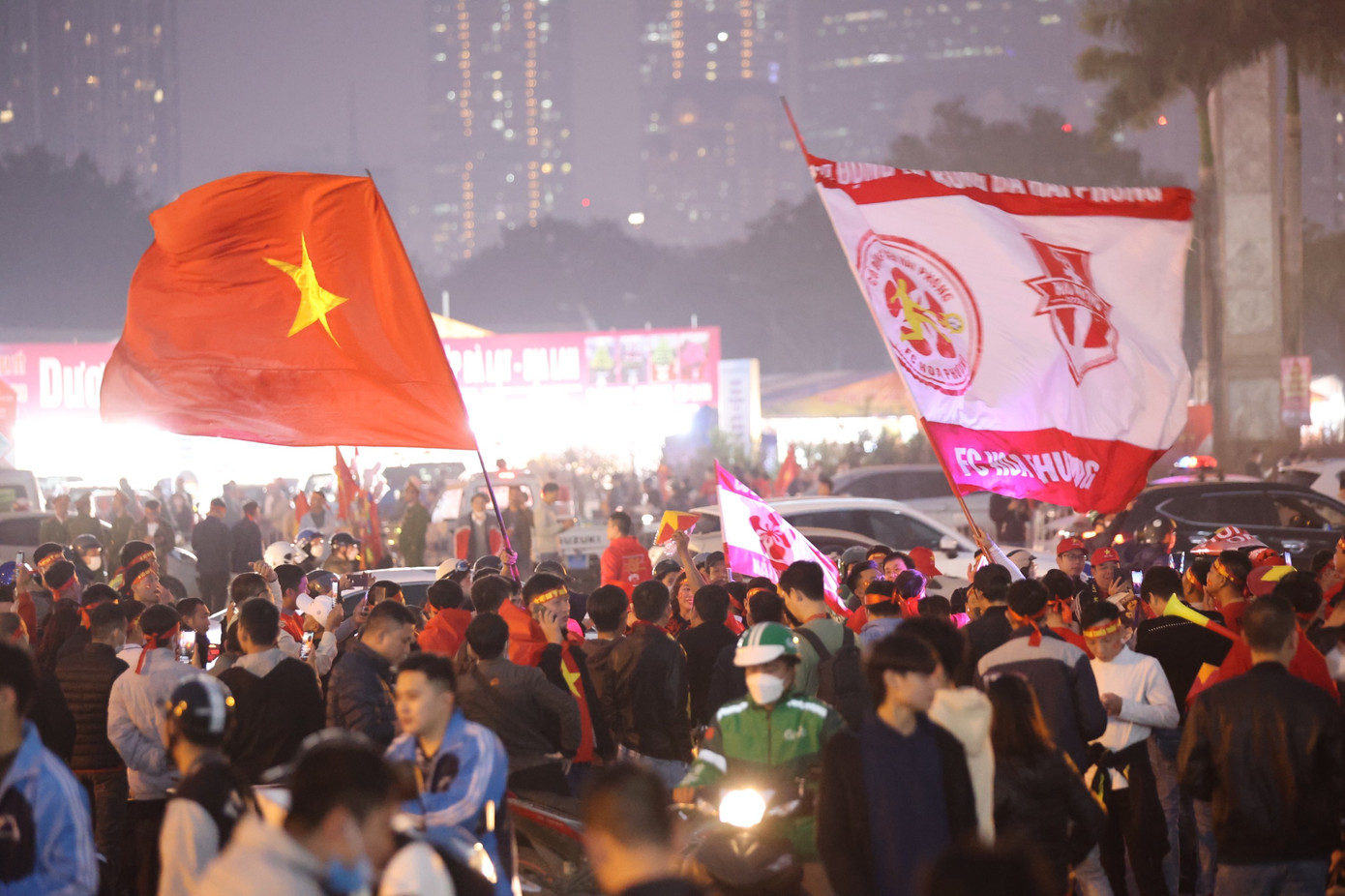 Bán kết AFF Cup 2022: Thắng Indonesia 2-0, tuyển Việt Nam thẳng tiến vào chung kết ảnh 1