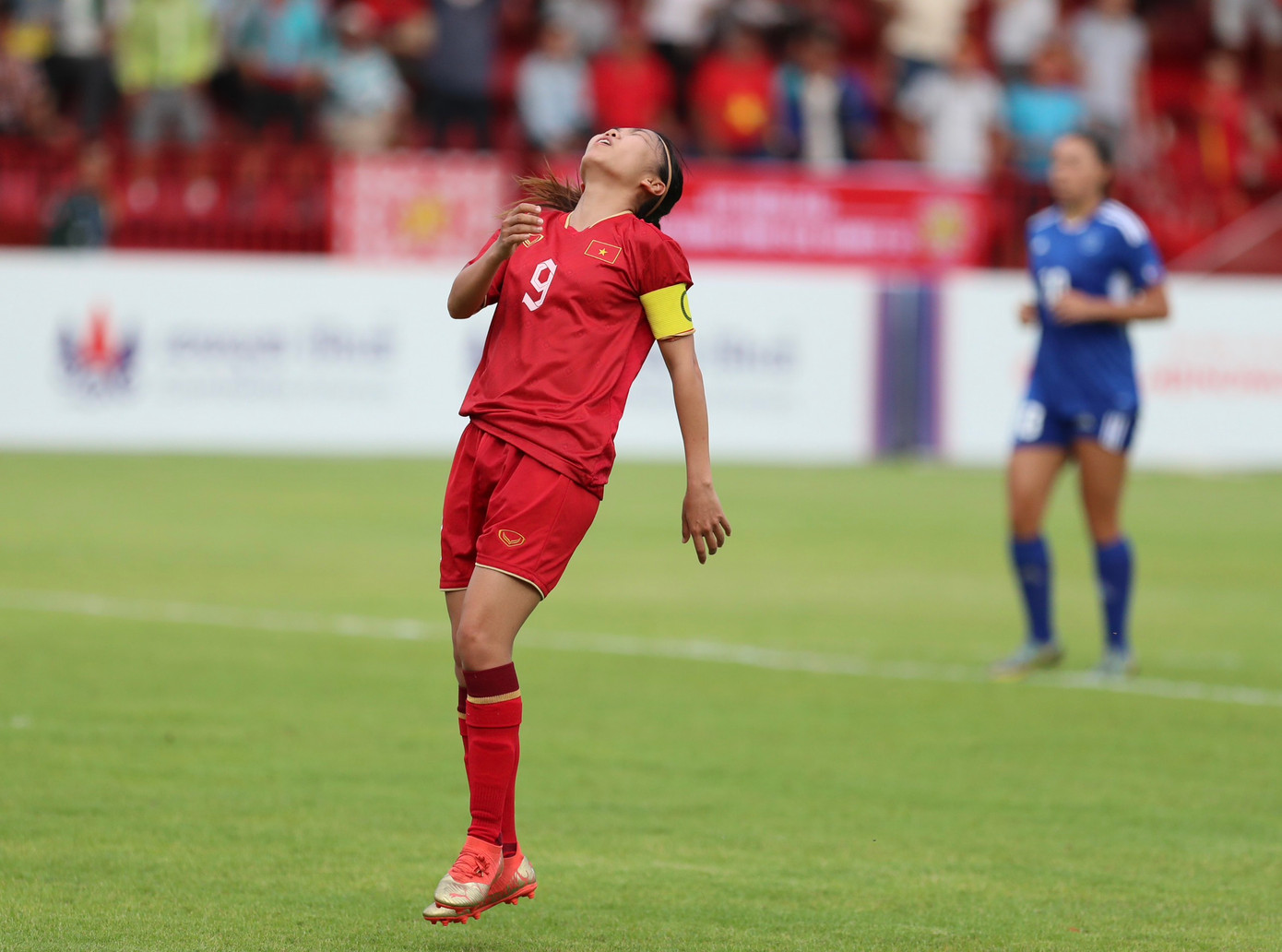 SEA Games 32: Thua nữ Philippines 1-2, tuyển nữ Việt Nam vẫn giữ ngôi đầu ảnh 9