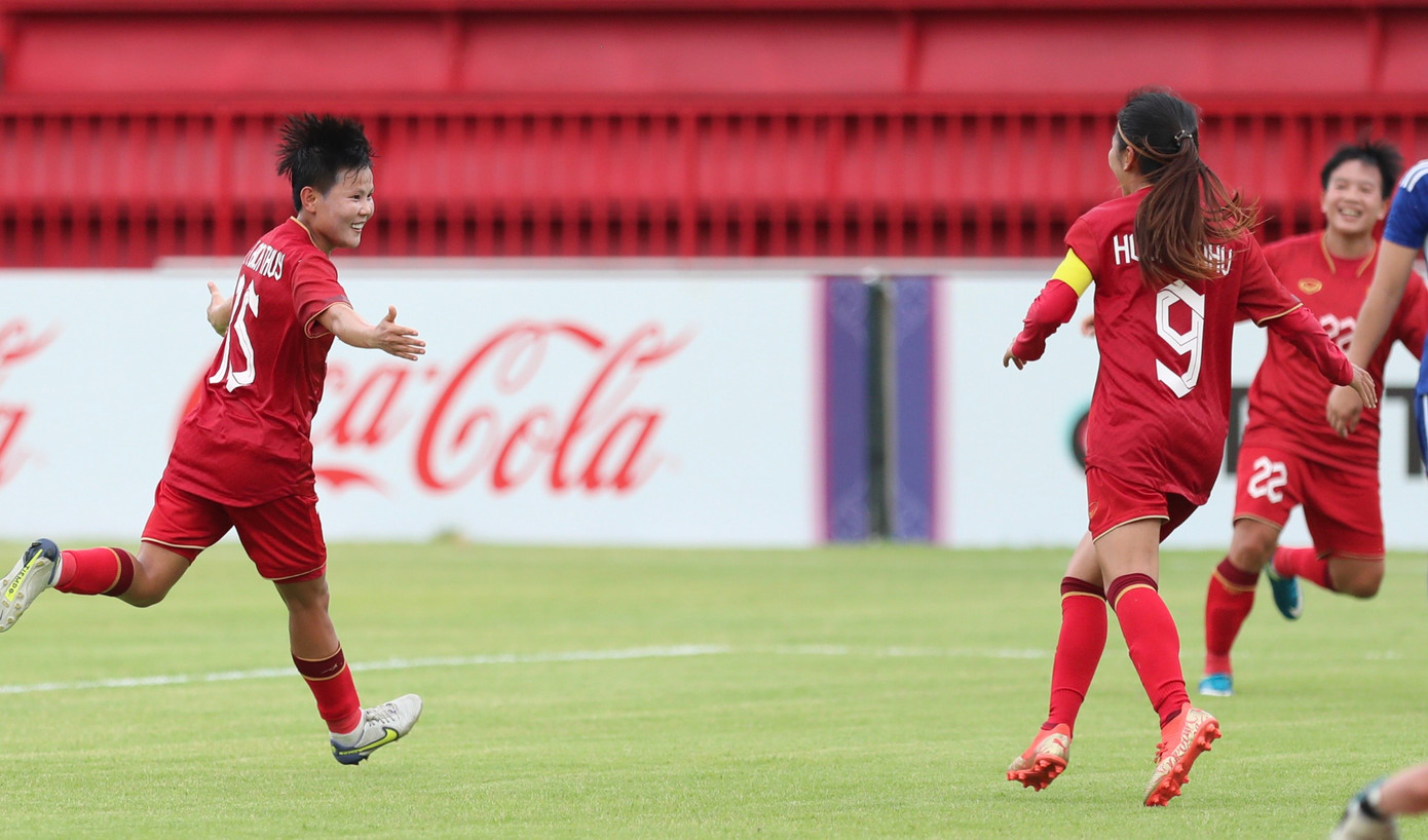 SEA Games 32: Thua nữ Philippines 1-2, tuyển nữ Việt Nam vẫn giữ ngôi đầu ảnh 6