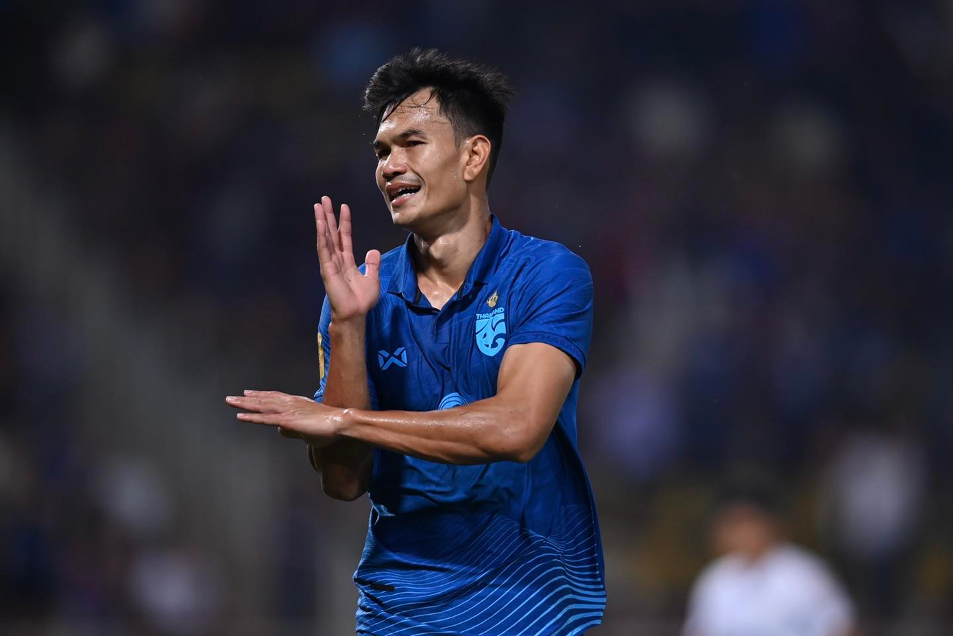 Adisak Kraisorn. Adisak Kraisorn.