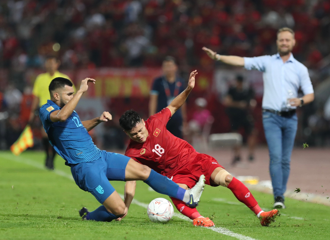AFF Cup 2022: Thắng Việt Nam 1-0 chung kết lượt về, Thái Lan bảo vệ thành công ngôi vương ảnh 51