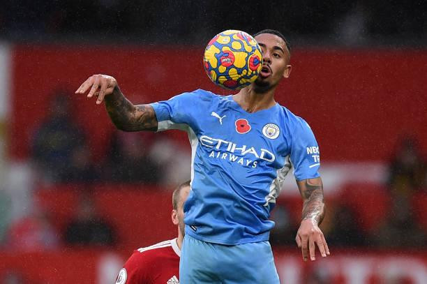 MU vs Man City 0-2: Hàng công chật vật, hàng thủ ‘tặng quà’ cho đối thủ ảnh 24