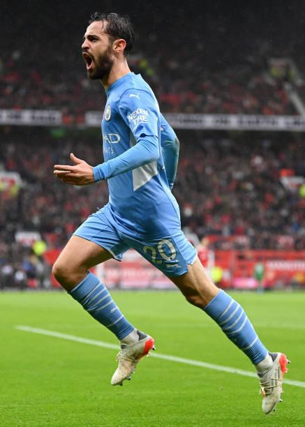 MU vs Man City 0-2: Hàng công chật vật, hàng thủ ‘tặng quà’ cho đối thủ ảnh 20