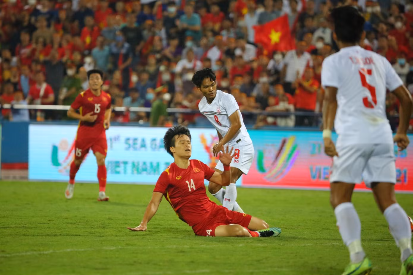 U23 Việt Nam nắm quyền tự quyết sau trận thắng nhọc trước U23 Myanmar ảnh 35