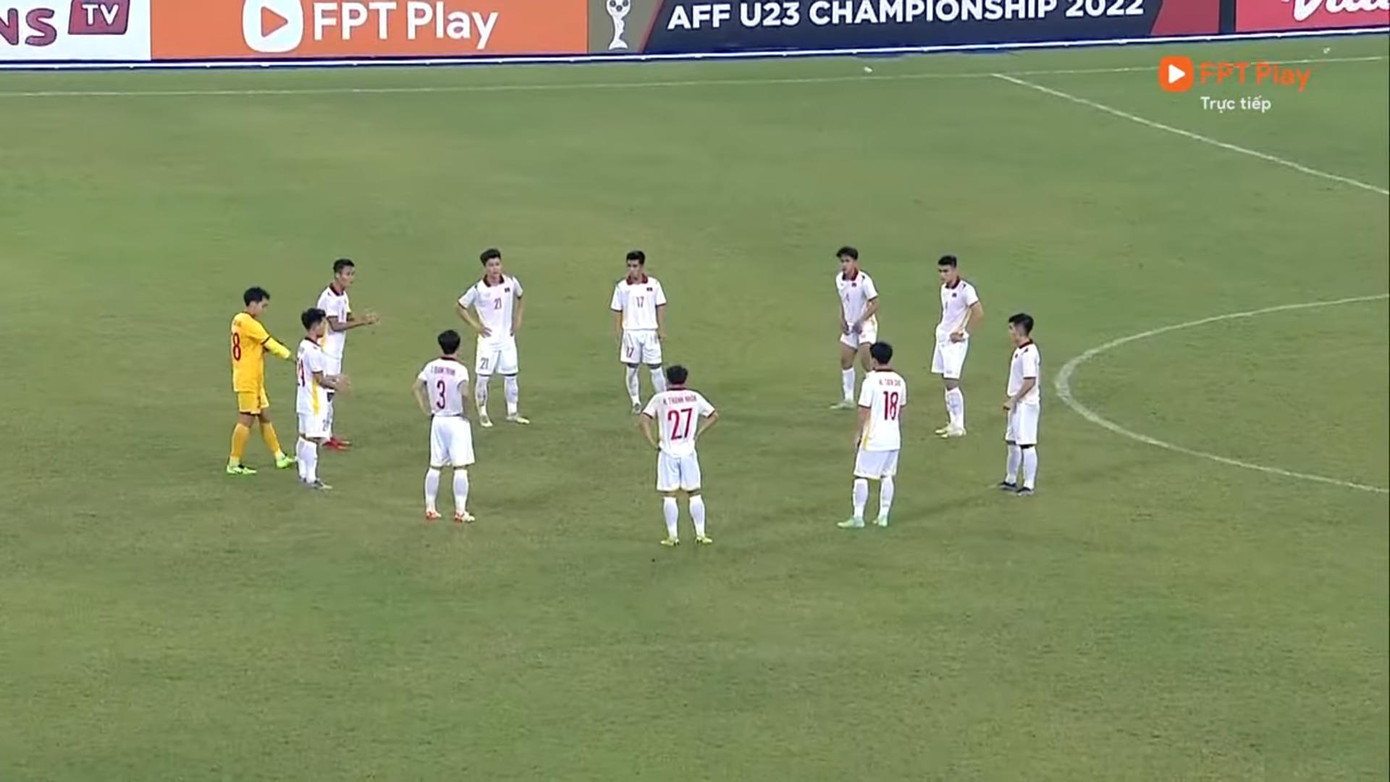 Kết thúc có hậu cho U23 Việt Nam: Khổ chiến vượt ải Timor Leste trên chấm 11m ảnh 10 Kết thúc có hậu cho U23 Việt Nam: Khổ chiến vượt ải Timor Leste trên chấm 11m ảnh 10