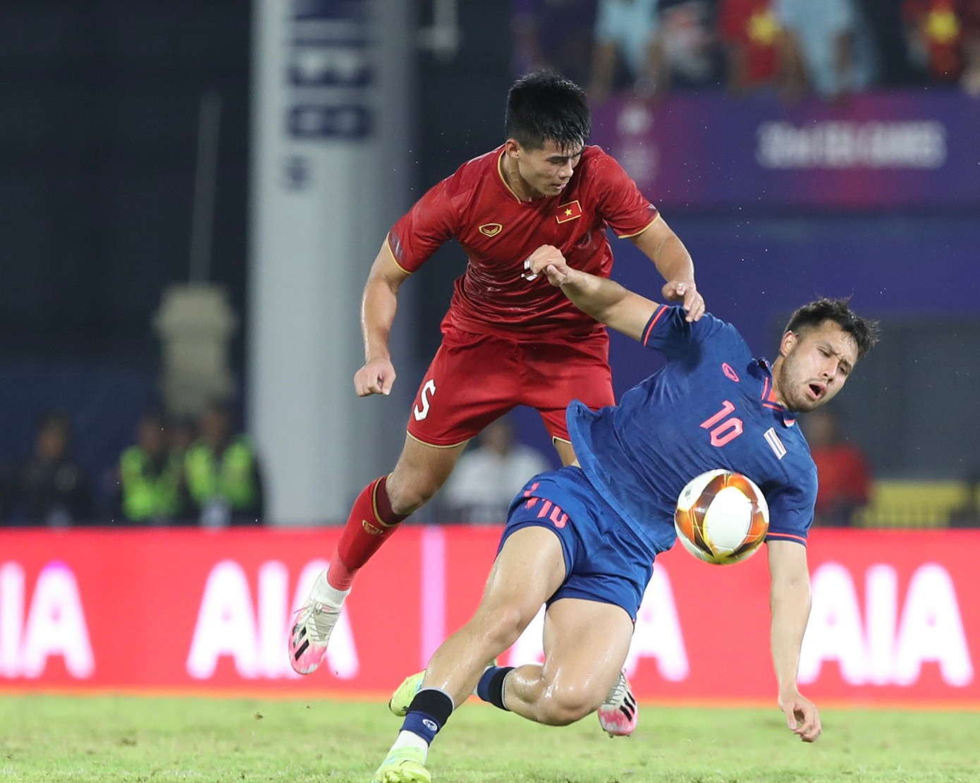 Hòa U22 Thái Lan 1-1, U22 Việt Nam hẹn gặp U22 Indonesia ở bán kết ảnh 33