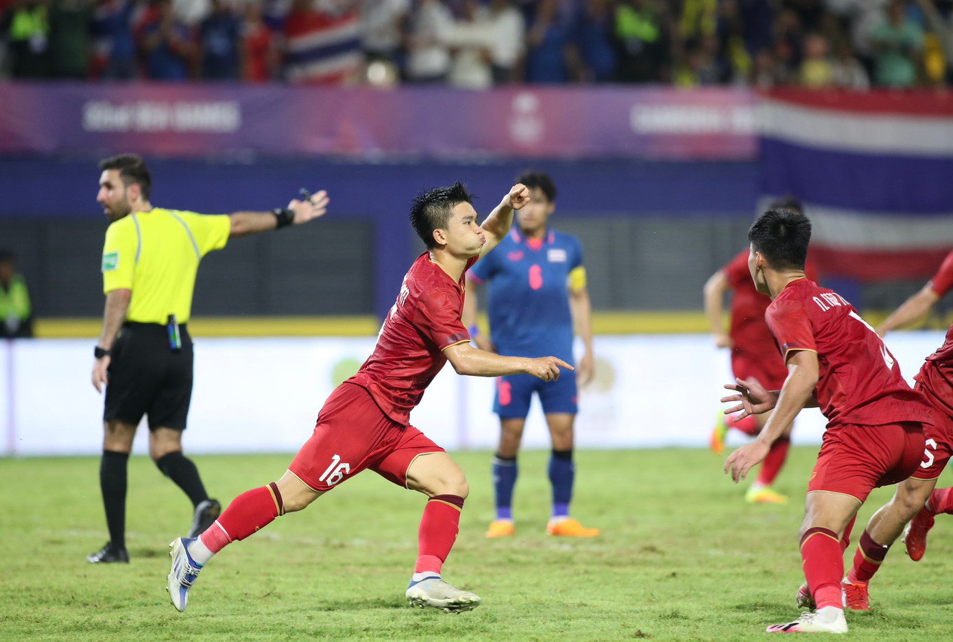 Hòa U22 Thái Lan 1-1, U22 Việt Nam hẹn gặp U22 Indonesia ở bán kết ảnh 39