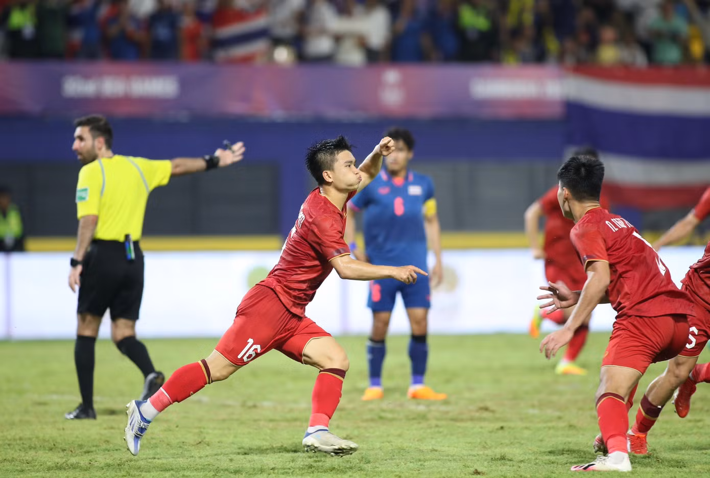 Hòa U22 Thái Lan 1-1, U22 Việt Nam hẹn gặp U22 Indonesia ở bán kết ảnh 39