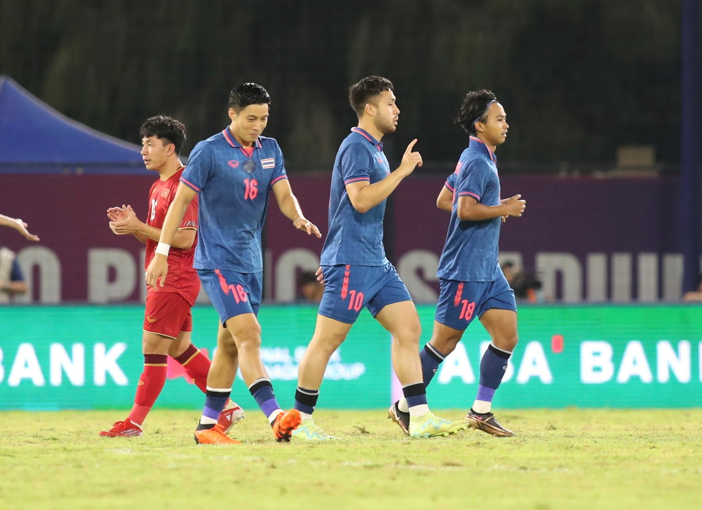Hòa U22 Thái Lan 1-1, U22 Việt Nam hẹn gặp U22 Indonesia ở bán kết ảnh 25