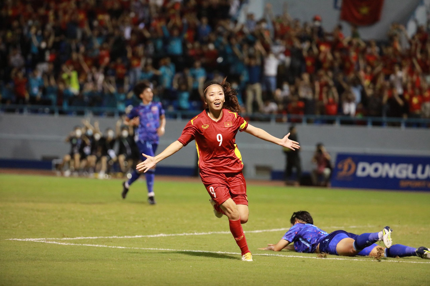 Đánh bại Thái Lan, đội tuyển nữ Việt Nam lần thứ 7 lên ngôi vô địch SEA Games ảnh 42