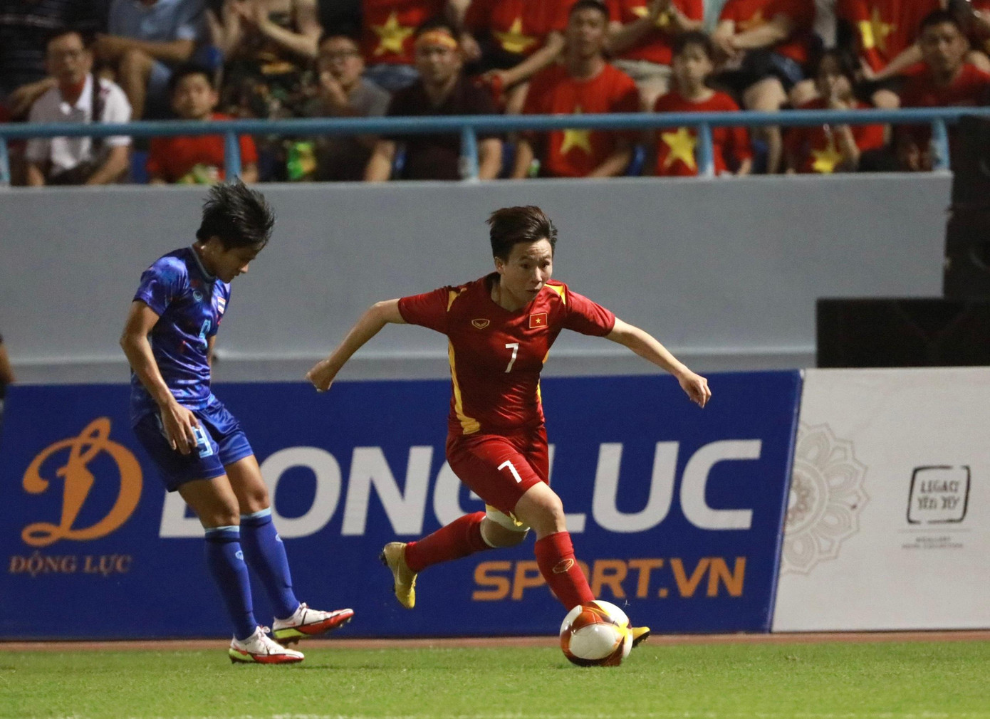 Đánh bại Thái Lan, đội tuyển nữ Việt Nam lần thứ 7 lên ngôi vô địch SEA Games ảnh 32