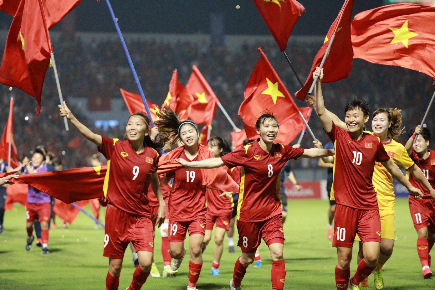 Đánh bại Thái Lan, đội tuyển nữ Việt Nam lần thứ 7 lên ngôi vô địch SEA Games ảnh 56