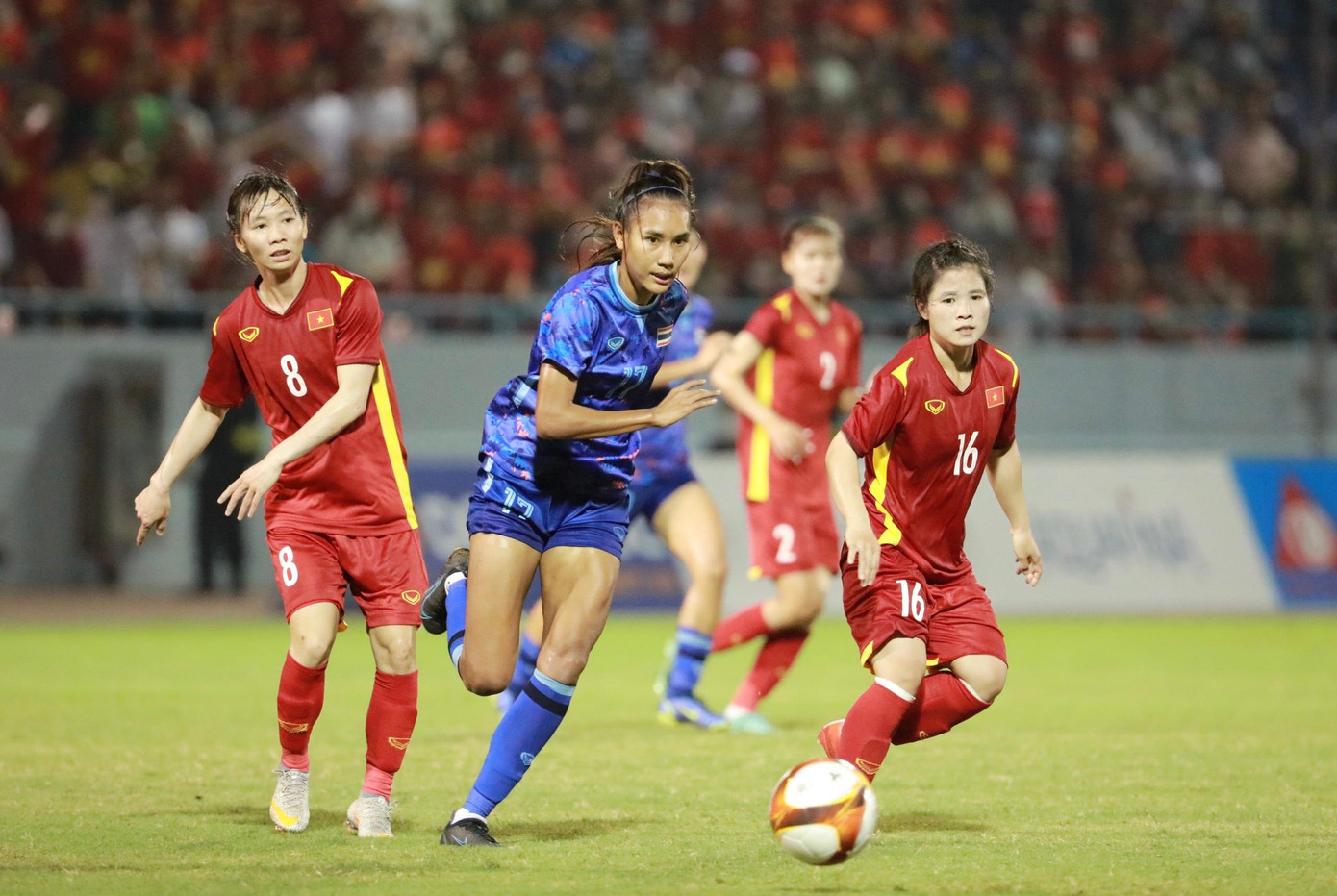 Đánh bại Thái Lan, đội tuyển nữ Việt Nam lần thứ 7 lên ngôi vô địch SEA Games ảnh 25