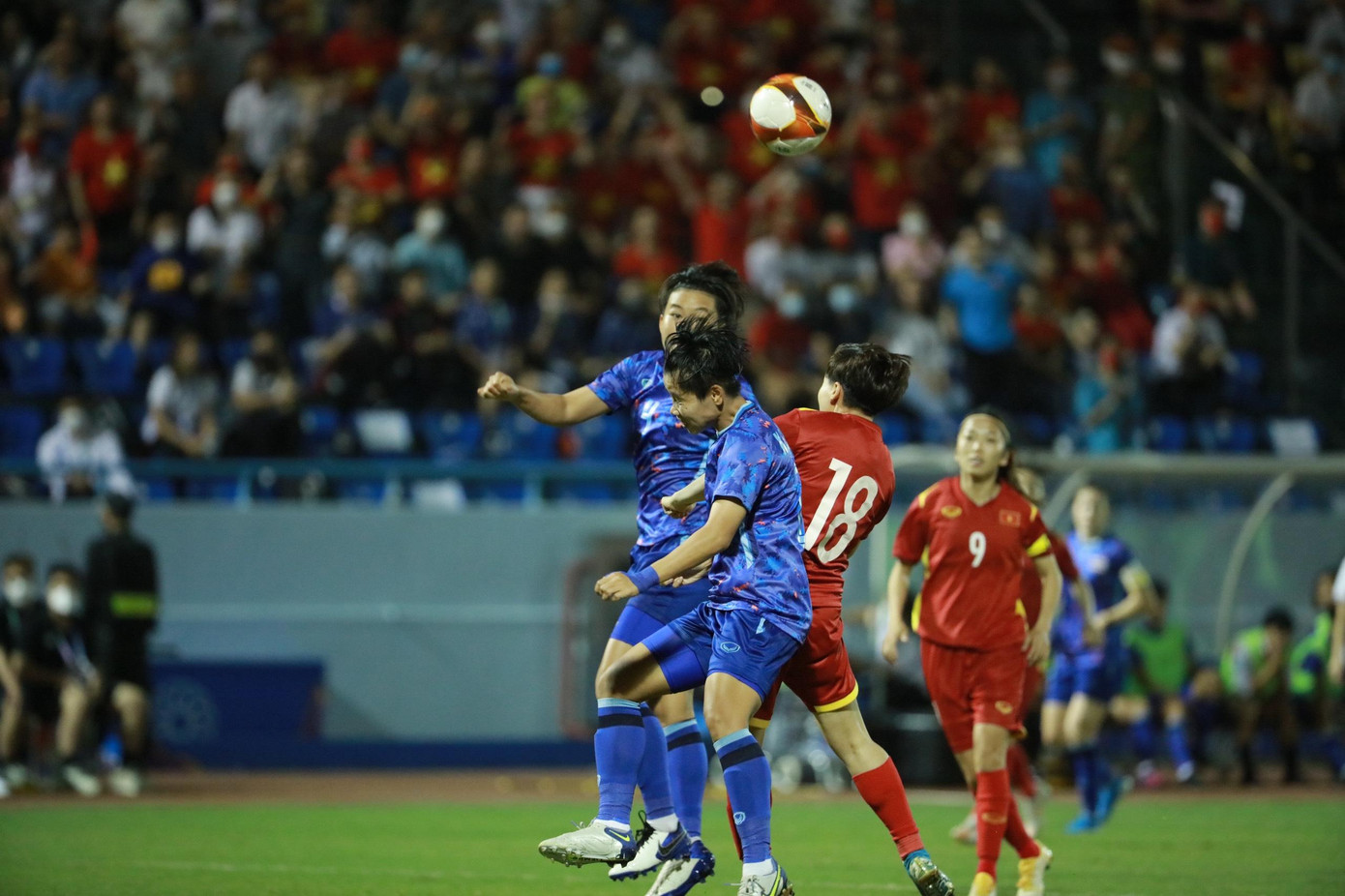 Đánh bại Thái Lan, đội tuyển nữ Việt Nam lần thứ 7 lên ngôi vô địch SEA Games ảnh 18