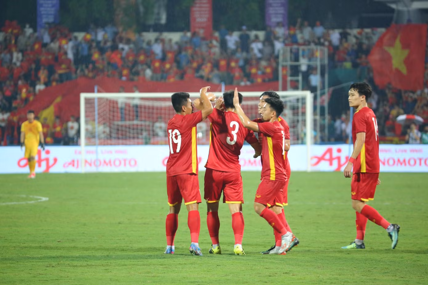 Mưa bàn thắng ở Việt Trì, U23 Việt Nam 'mở hàng' hoành tráng ảnh 40