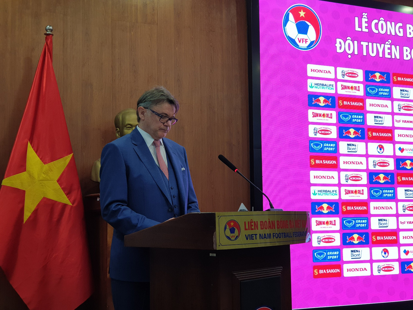 HLV Troussier: Tôi dẫn dắt đội tuyển Việt Nam vì mục tiêu World Cup 2026 ảnh 7