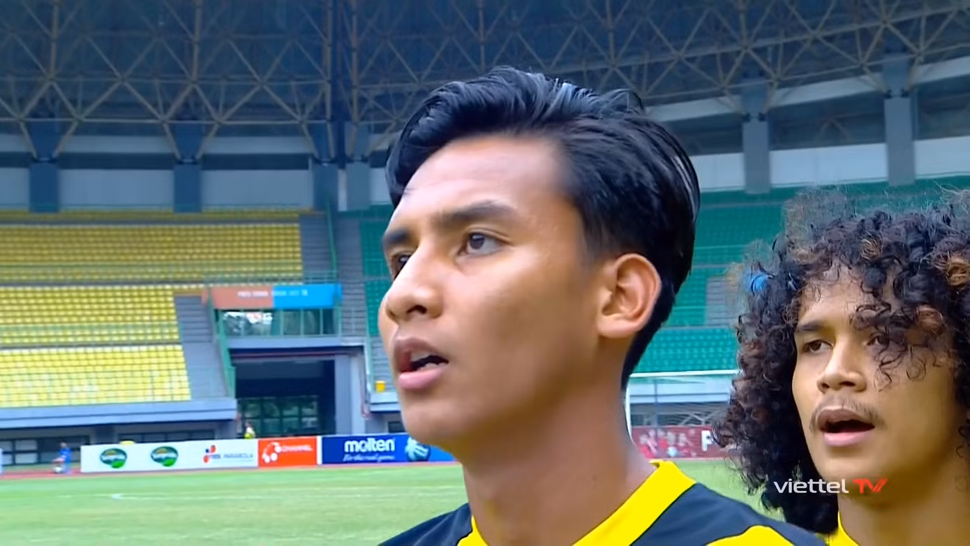 Thua U19 Malaysia 0-3 ở bán kết, U19 Việt Nam hướng đến trận tranh hạng ba ảnh 4 Thua U19 Malaysia 0-3 ở bán kết, U19 Việt Nam hướng đến trận tranh hạng ba ảnh 4