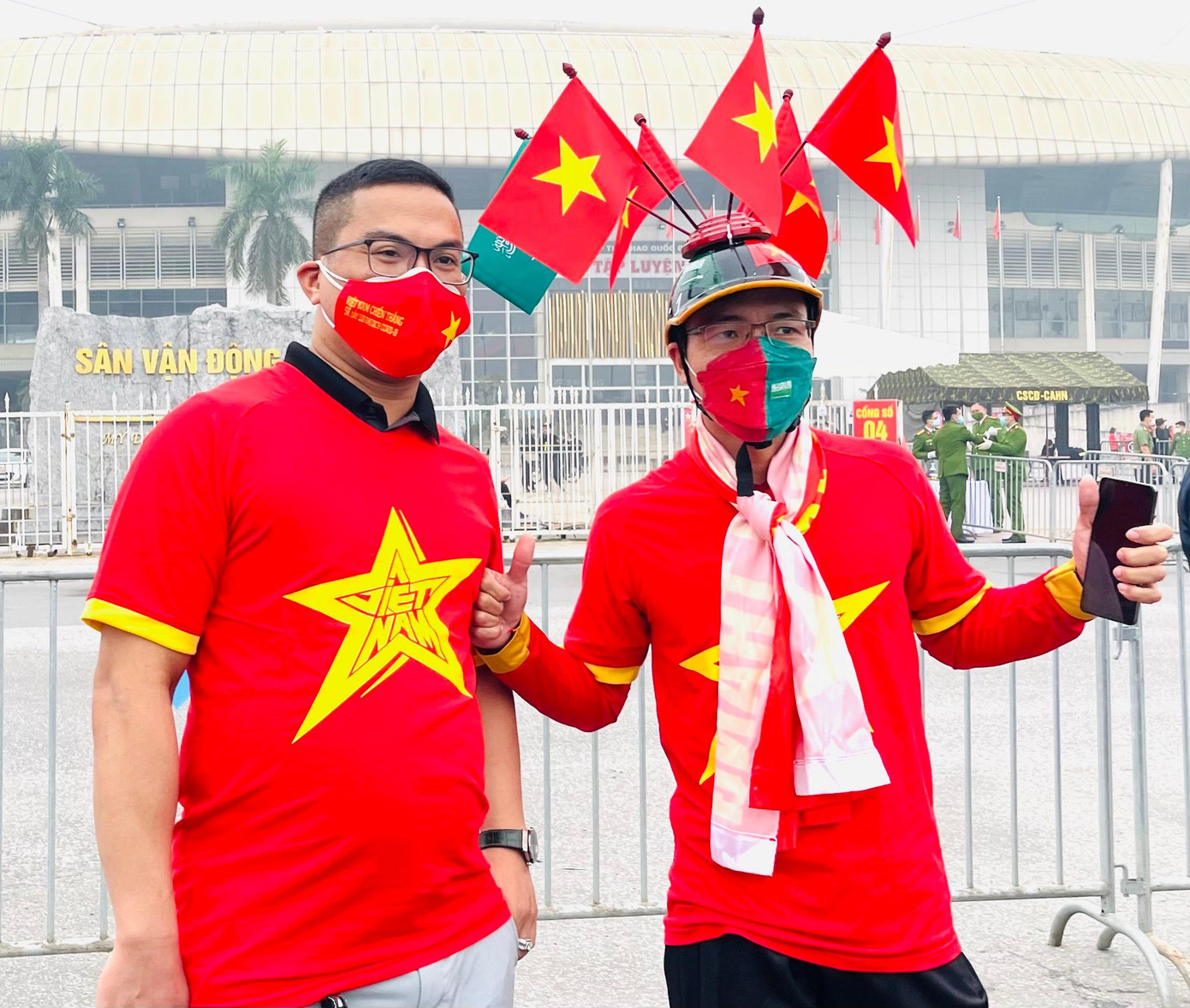 Trực tiếp Việt Nam vs Saudi Arabia 0-1: Chủ nhà thua với cách biệt tối thiểu ảnh 2 Trực tiếp Việt Nam vs Saudi Arabia 0-1: Chủ nhà thua với cách biệt tối thiểu ảnh 2
